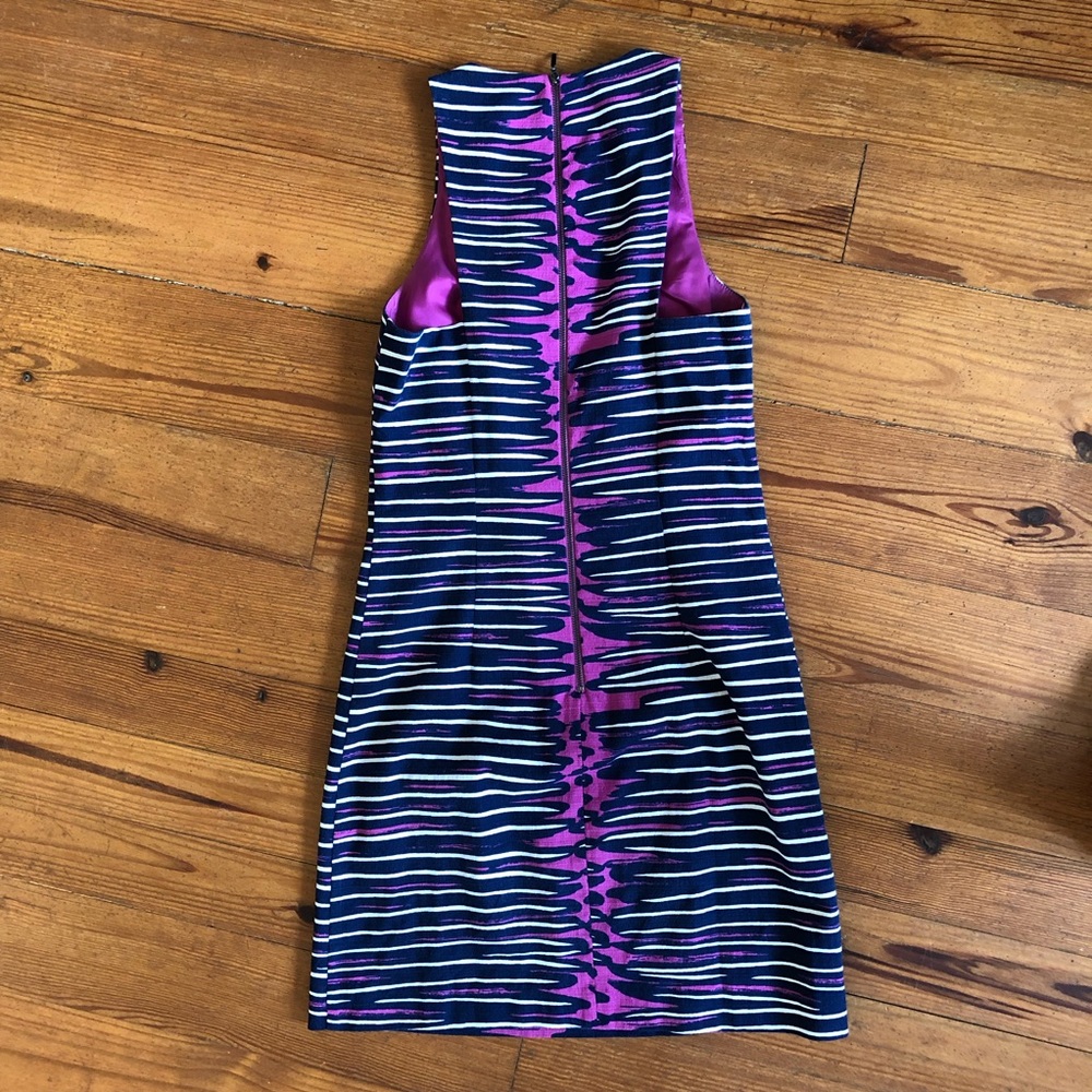 EUC Trina Turk Sleevless Dress navy/fuschia sz 2 - Picture 6 of 6